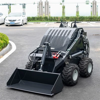 Pemuat Skid Steer 4WD